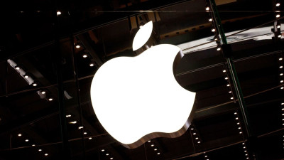 Apple: H αξία της εταιρείας πλησιάζει τα τρία τρισεκατομμύρια δολάρια