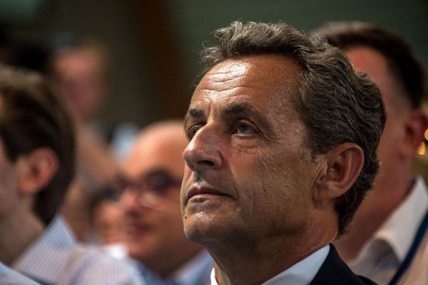 Le Monde: Οι ΗΠΑ κατασκόπευαν τον Σαρκοζί το 2012