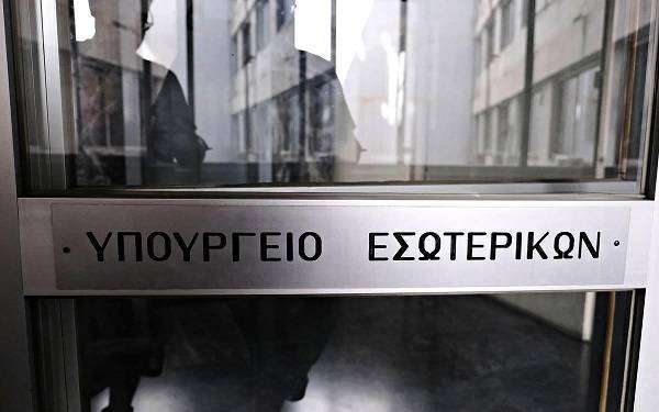 Τροπολογία ΥΠΕΣ: Παρατείνονται οι συμβάσεις κυλικείων και δημοτικών ακινήτων