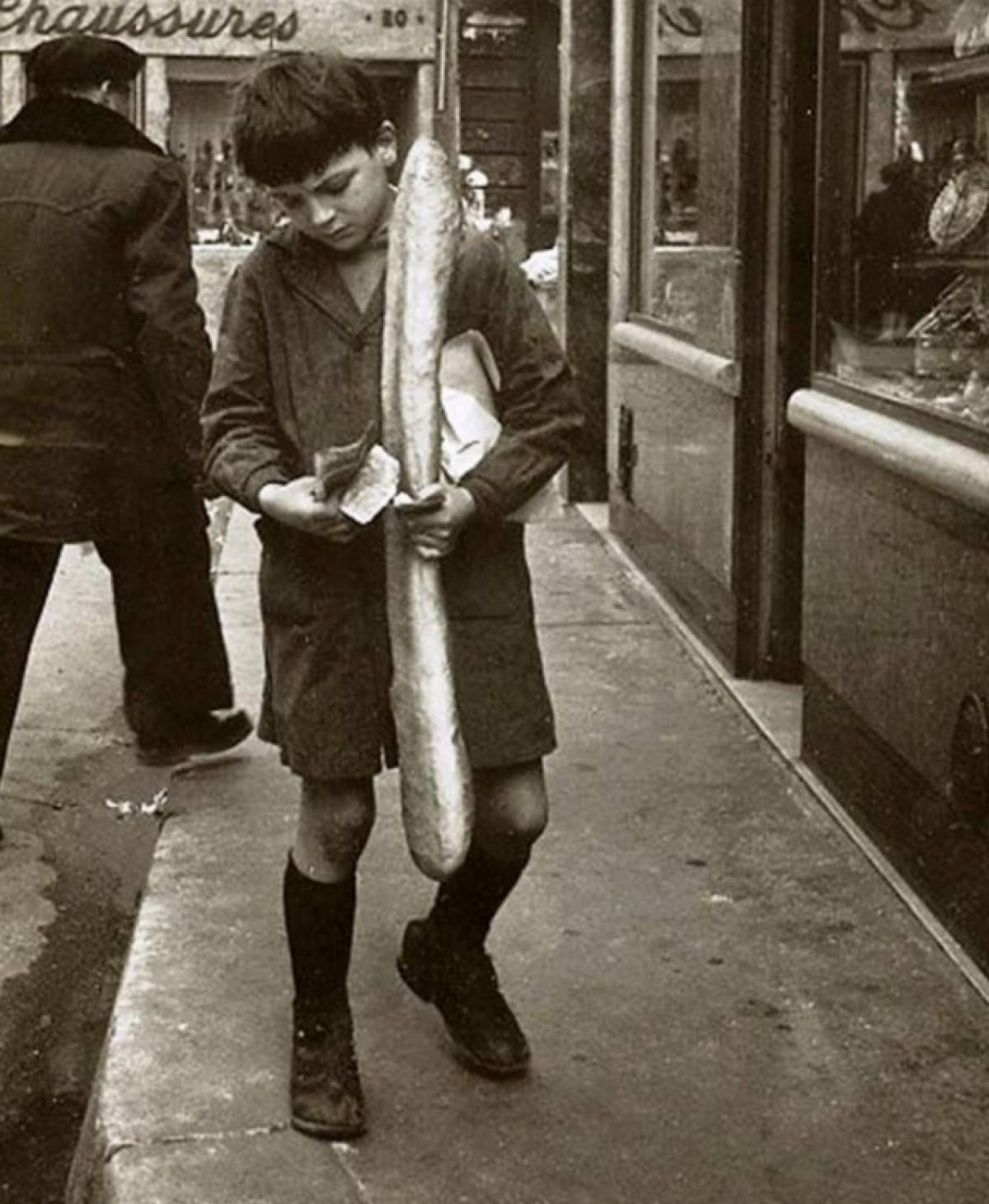 Από το άζυμο ψωμί... στα σύγχρονα καρβέλια