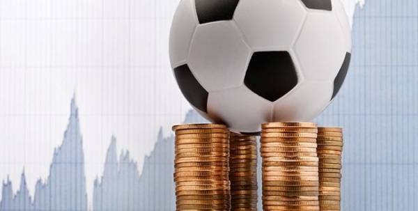 Κομισιόν: Δεν προτίθεται να αντιμετωπίσει το «ξέπλυμα χρήματος» στο ποδόσφαιρο!