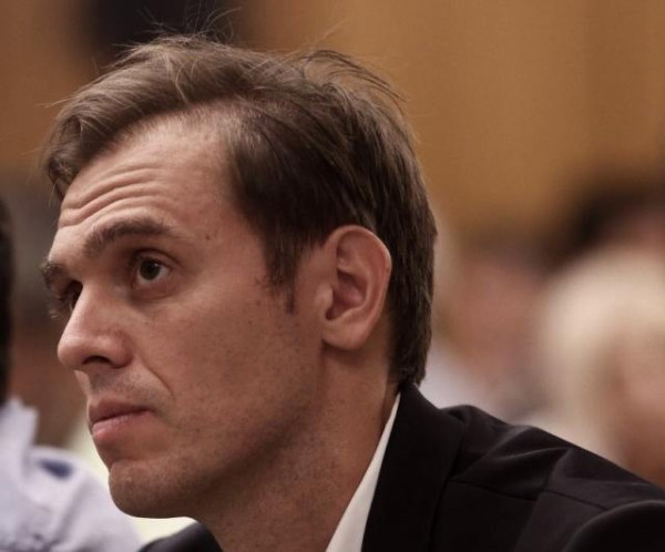 Μάντζος: Η ΝΔ «κλείνει το μάτι» στα ακροδεξιά ακροατήρια