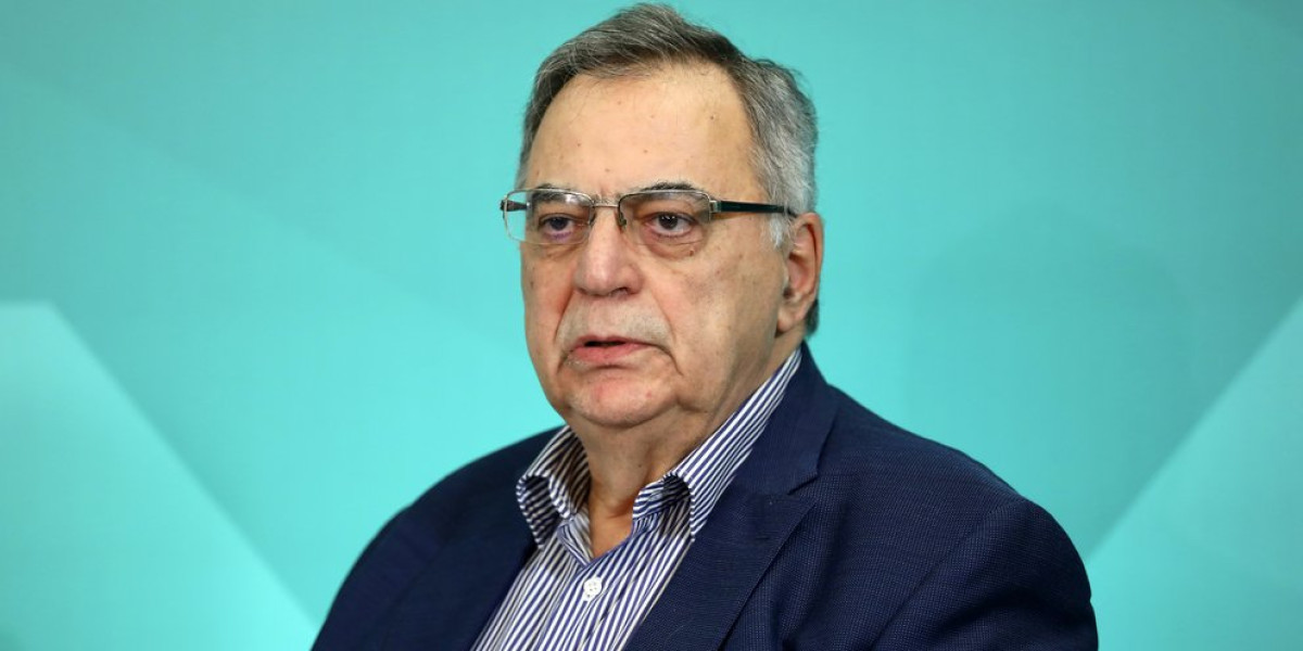 Αναταράξεις στο ΠΑΣΟΚ από τη δήλωση Χριστοδουλάκη για το πρώτο μνημόνιο