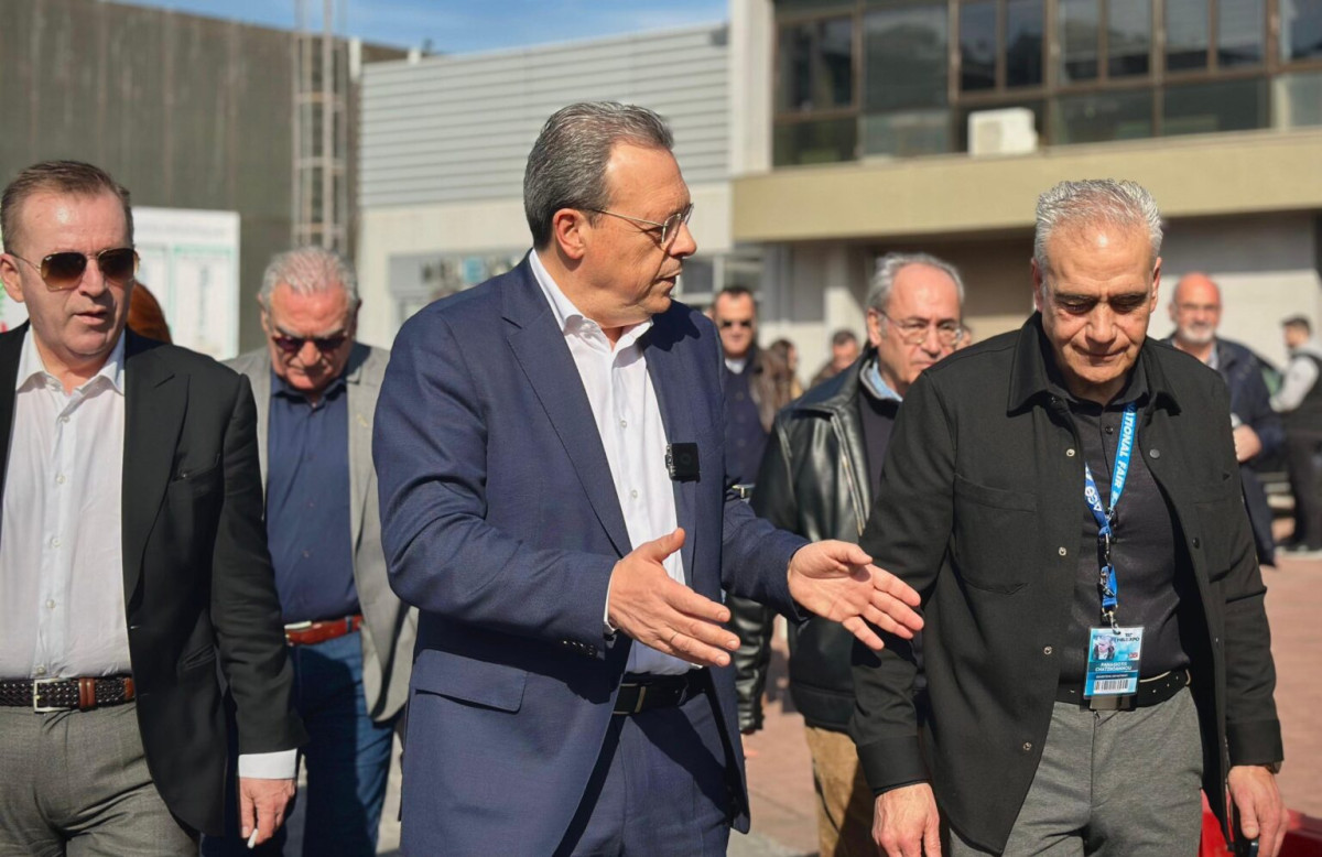 Φάμελλος: Η κυβέρνηση παραπλανά τους αγρότες