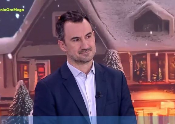 Χαρίτσης για Τσίπρα: Αναφέρεται σε προβλήματα της εποχής μας αλλά μένει στο επίπεδο γενικών διακηρύξεων