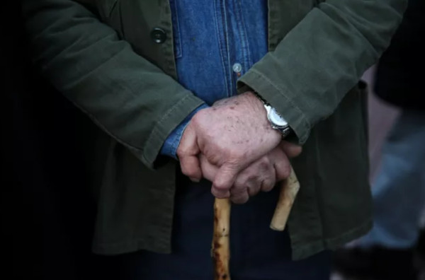 Συντάξεις Μαρτίου: Νωρίτερα στα ΑΤΜ οι δικαιούχοι- Οι ημερομηνίες πληρωμής