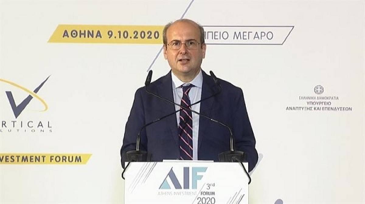 Χατζηδάκης: Στήριξη των ΑΠΕ χωρίς επιβάρυνση των καταναλωτών