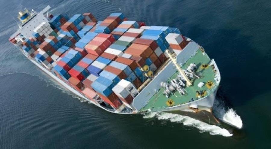 Containerships: Δεκαετία αστάθειας και πλοίων μεγάλου μεγέθους
