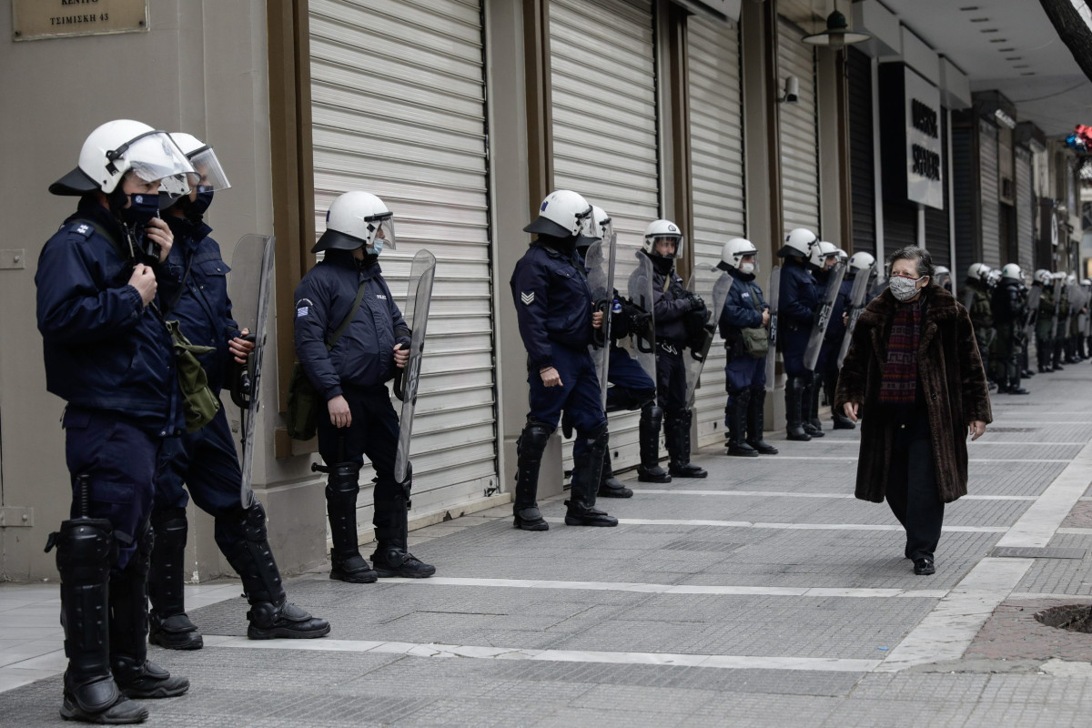 ΕΛΑΣ: Διαψεύδουμε τον τραυματισμό γυναίκας από αστυνομικούς στη χθεσινή συγκέντρωση