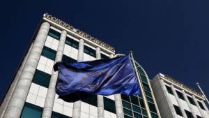 Υπερπουλημένη η αγορά σε βραχυχρόνιο επίπεδο