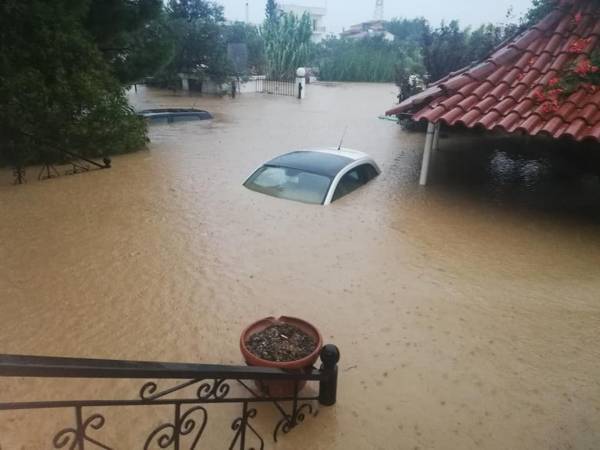 Κακοκαιρία στην Εύβοια- Νεκρό και βρέφος οκτώ μηνών