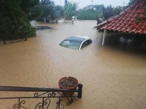 Κακοκαιρία στην Εύβοια- Νεκρό και βρέφος οκτώ μηνών