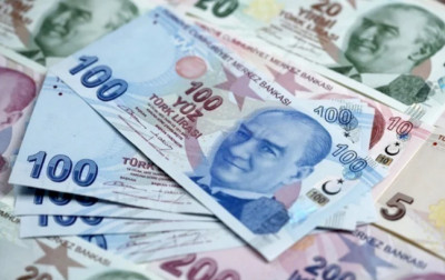 Νέα πτώση για την τουρκική λίρα- Χάνει 23% φέτος