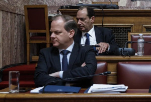 Τέμπη: Στη Βουλή η δικογραφία για Σπίρτζη και Καραμανλή
