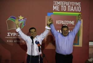 Η πρόταση δυσπιστίας και η συνέχεια μιας πολιτικής φάρσας