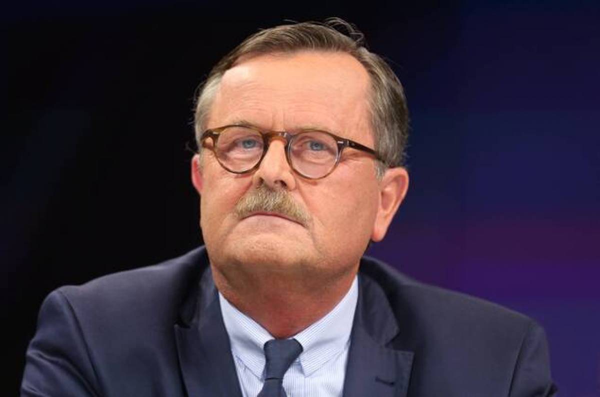 Πρόταση «σοκ» για υποχρεωτικό εμβολιασμό σε όλους στην Ευρώπη