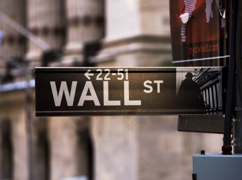 Οριακές κινήσεις στη Wall Street