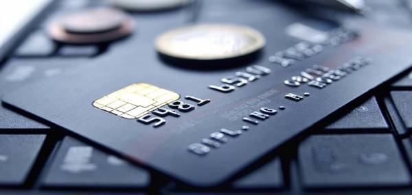 Ο δεκάλογος του προσεκτικού καταναλωτή: SOS οι τραπεζικές ηλεκτρονικές συναλλαγές