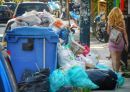 Τέλος της απεργίας αποφάσισε η ΠΟΕ-ΟΤΑ, μαζεύουν τα σκουπίδια