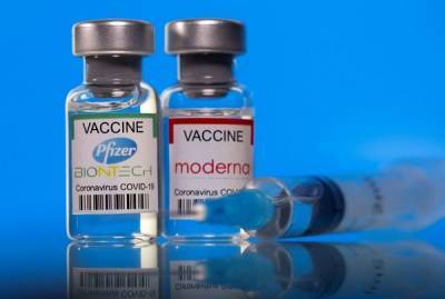 EMA: «Πράσινο» φως στην τρίτη δόση των εμβολίων Pfizer- Moderna