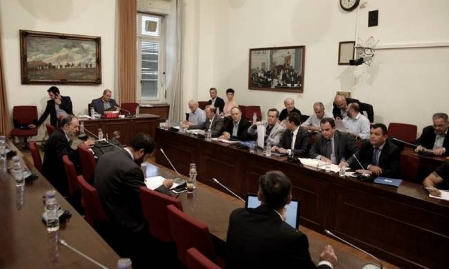 Στα κόμματα το πόρισμα για το «Ερρίκος Ντυνάν»-Πού καταλογίζει ευθύνες