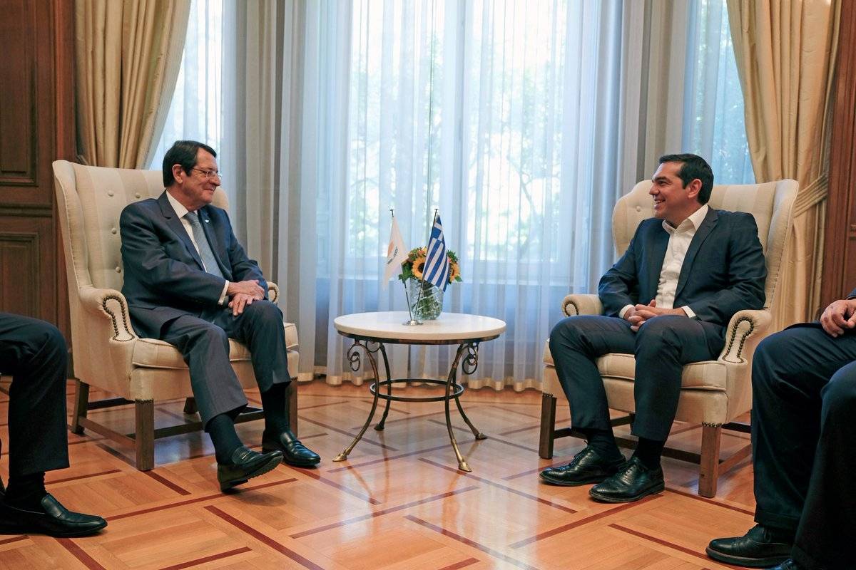 Τσίπρας- Αναστασιάδης: Να επαναρχίσει ένας δημιουργικός διάλογος για το Κυπριακό