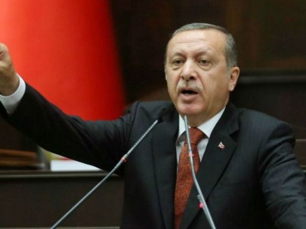 Ερντογάν: Εξαντλείται η υπομονή μας με τη Συρία