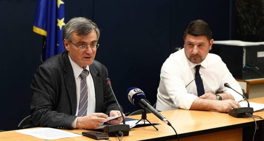 Τσιόδρας, Χαρδαλιάς, Κοντοζαμάνης συνεχίζουν τις εμφανίσεις