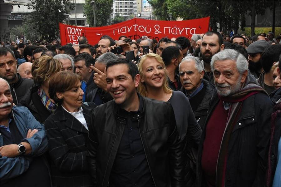 Στην πορεία για το Πολυτεχνείο ο Τσίπρας