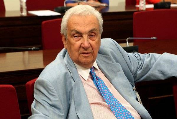Πέθανε ο επιχειρηματίας Δημήτρης Κοντομηνάς