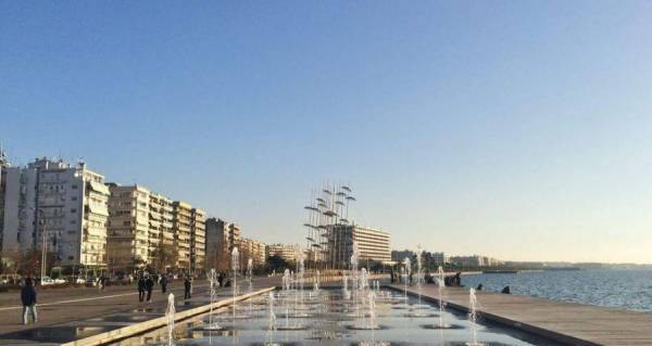 Τάσιος (ΠΟΞ): Τετραπλάσιες των περσινών οι φετινές αφίξεις έως τώρα