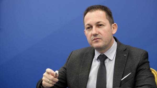 Πέτσας: Με το Ορούτς Ρέις στην περιοχή δεν κάνουμε διάλογο