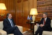 Συνάντηση Σαμαρά με Έτινγκερ- Συζήτησαν θέματα ενέργειας