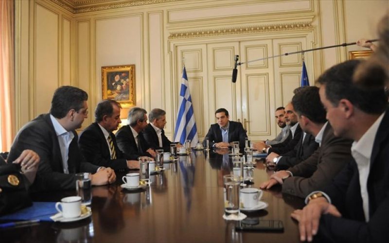 Ο προσωρινός χαρακτήρας της ΠΝΠ "έπεισε" περιφερειάρχες &amp; δημάρχους