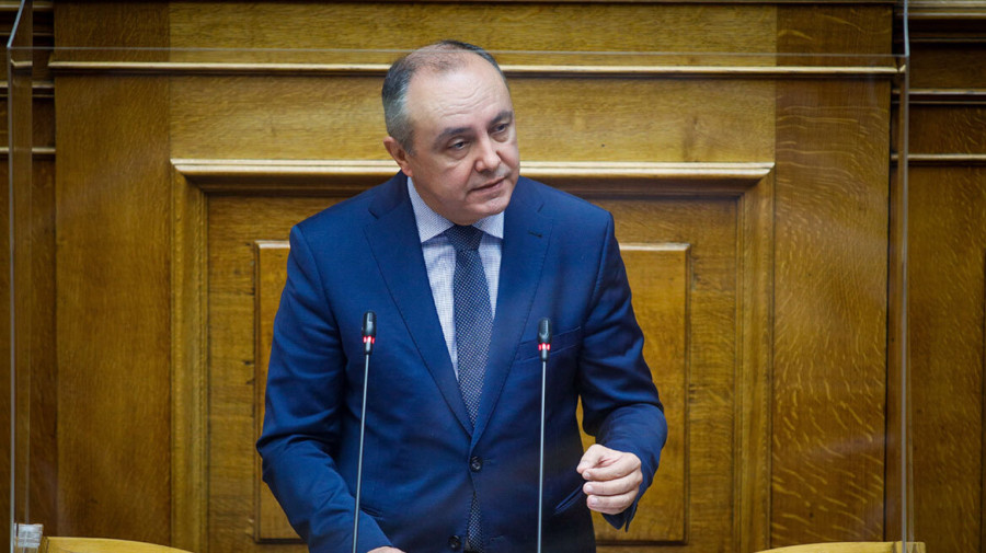 Καράογλου: Νέα γκρίνια για κυβερνητικές επιλογές- Δεν ψηφίζει Σακελλαροπούλου