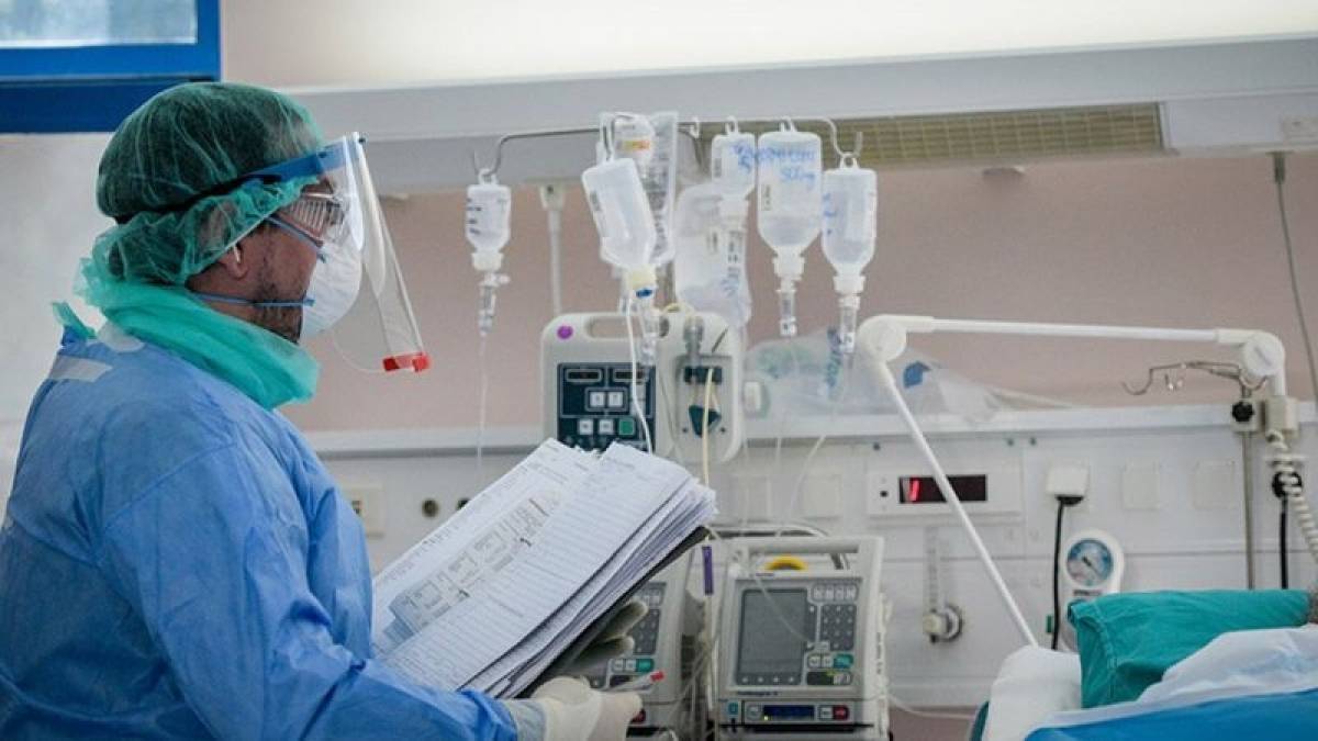 Επισπεύδεται η προκήρυξη 500 νέων θέσεων μόνιμου ιατρικού προσωπικού
