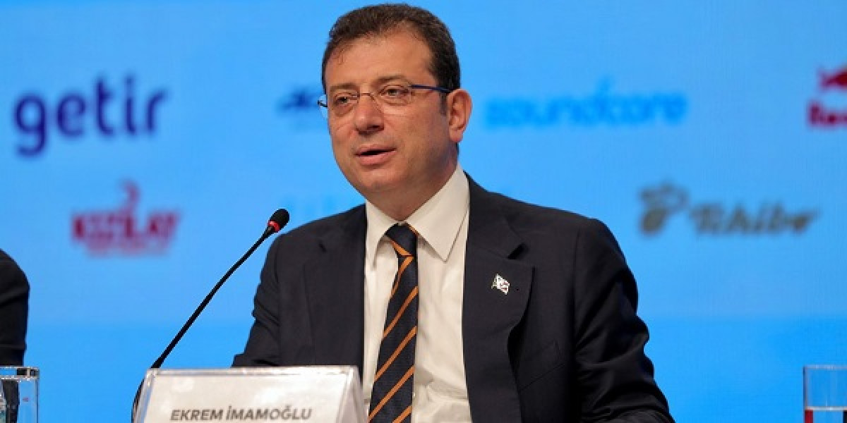 Αναβλήθηκε η δίκη Ιμάμογλου-Κινδυνεύει με τετραετή αποκλεισμό από την πολιτική