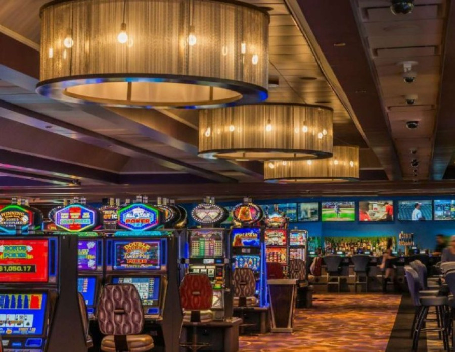 Mega deal στα καζίνο: Η Fertitta εξαγοράζει τη Caesars έναντι $17,6 δισ.