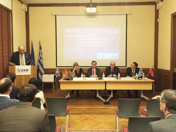 Επιχειρηματική αποστολή ΣΕΒ-ΕΒΕΑ στο Βιετνάμ