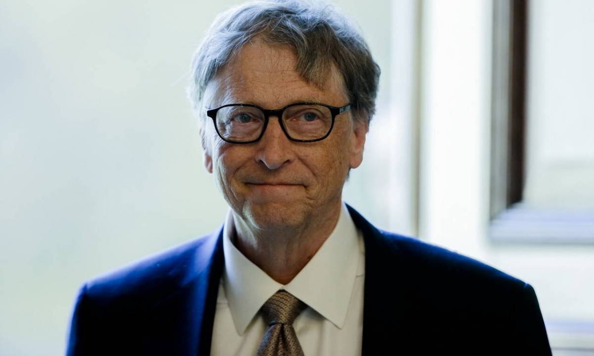Gates: Έτοιμα σε 12 μήνες 200 εκατ. εμβόλια