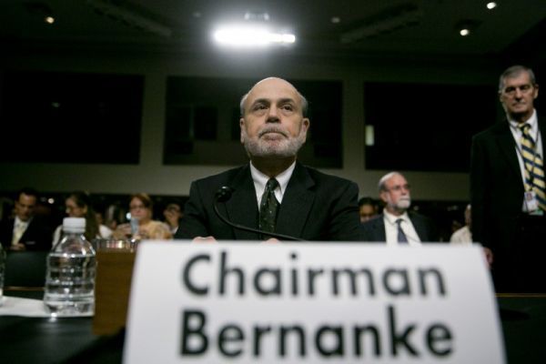 Μπερνάνκι (Fed): Μέσα στο 2014 ο τερματισμός του προγράμματος αγοράς ομολόγων
