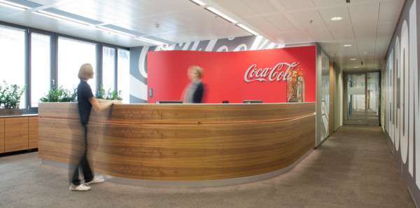 Coca-Cola: Καλύτερα των εκτιμήσεων τα έσοδα και κέρδη β' τριμήνου