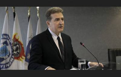 Χρυσοχοΐδης: Αποχαιρετώ το υπουργείο, αλλά όχι τον δημόσιο βίο