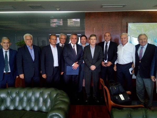 Συνάντηση Μίχαλου - Χρυσοχοΐδη: Προτάσεις για ασφάλεια και παρεμπόριο
