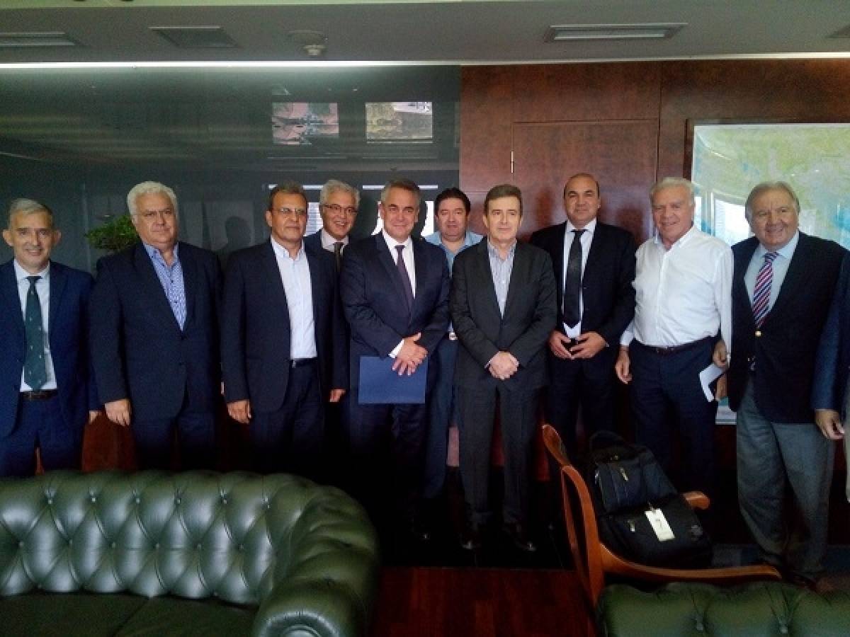 Συνάντηση Μίχαλου - Χρυσοχοΐδη: Προτάσεις για ασφάλεια και παρεμπόριο