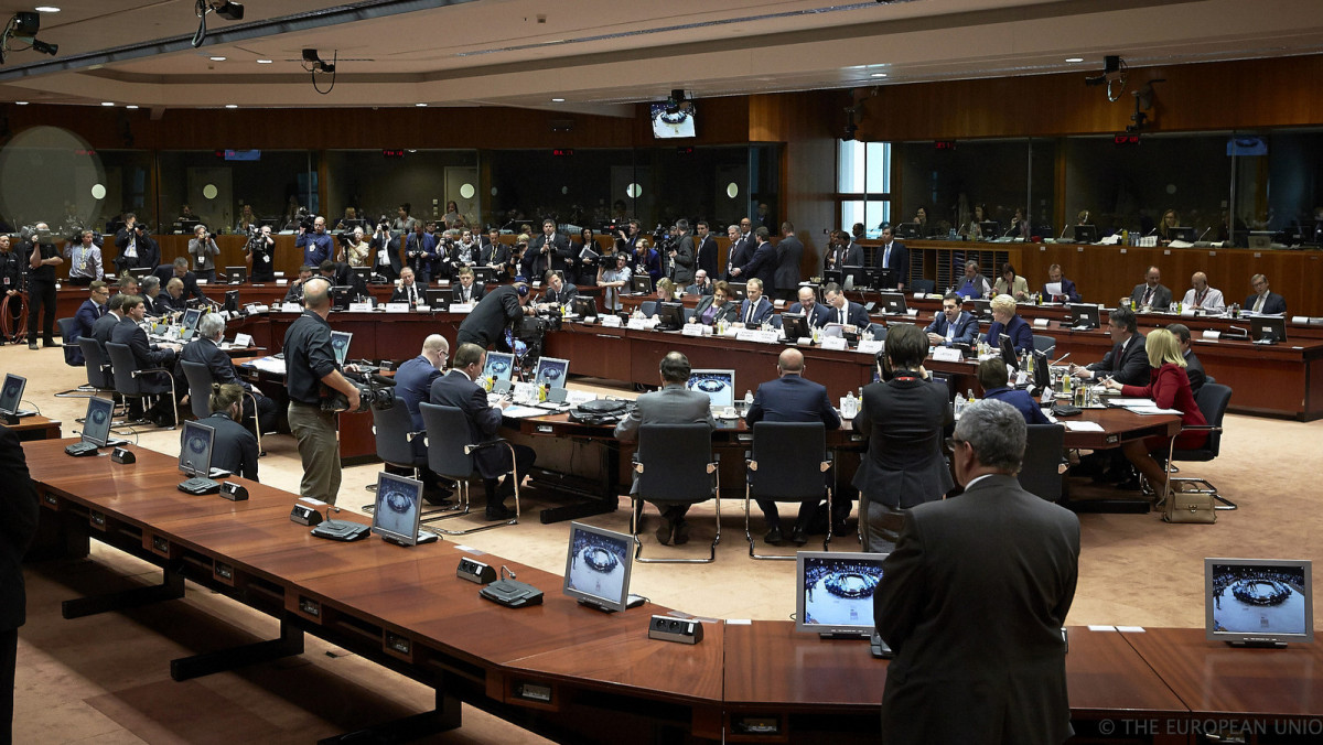 Η Ευρώπη επανεξετάζει τα πυρηνικά όπλα - Οι συζητήσεις στο παρασκήνιο