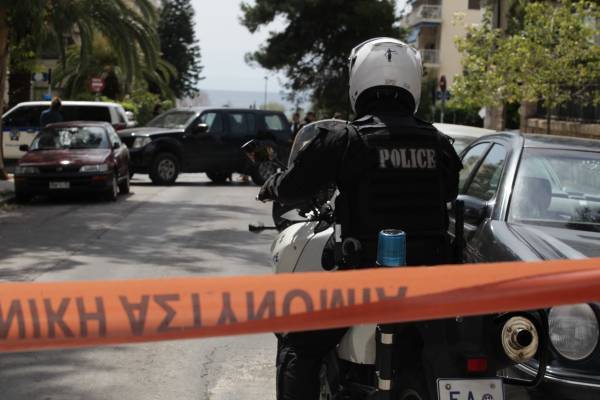 Ένοπλη ληστεία σε τράπεζα στο Παλαιό Φάληρο
