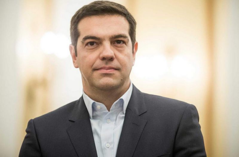 Τους πολιτικούς αρχηγούς ενημέρωσε ο Τσίπρας για τη συμφωνία