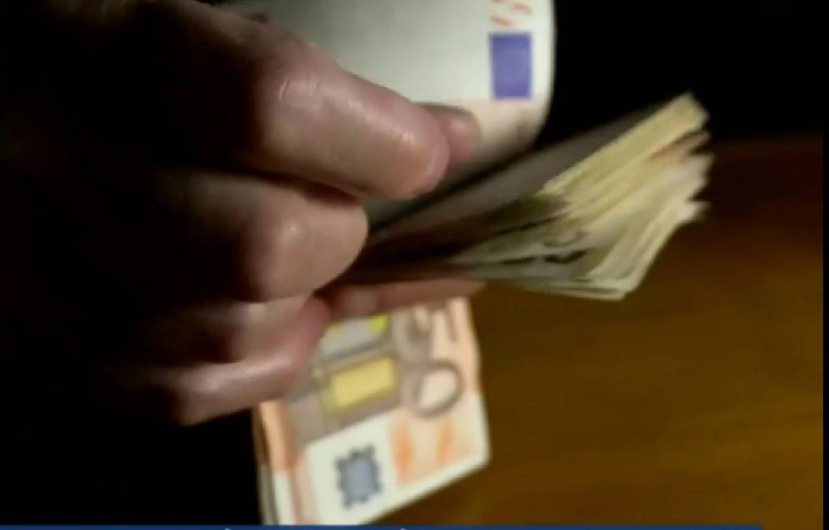 Καταγγελίες στη ΓΣΕΕ για εργοδοτικές αυθαιρεσίες με το Δώρο Χριστουγέννων