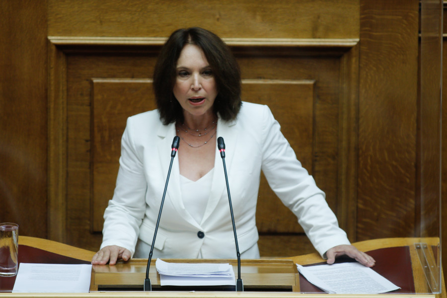 Βέττα: Οι εκπαιδευτικοί των Α.Σ.Τ.Ε. αντιμετωπίζονται ως εκπαιδευτικοί β’ κατηγορίας